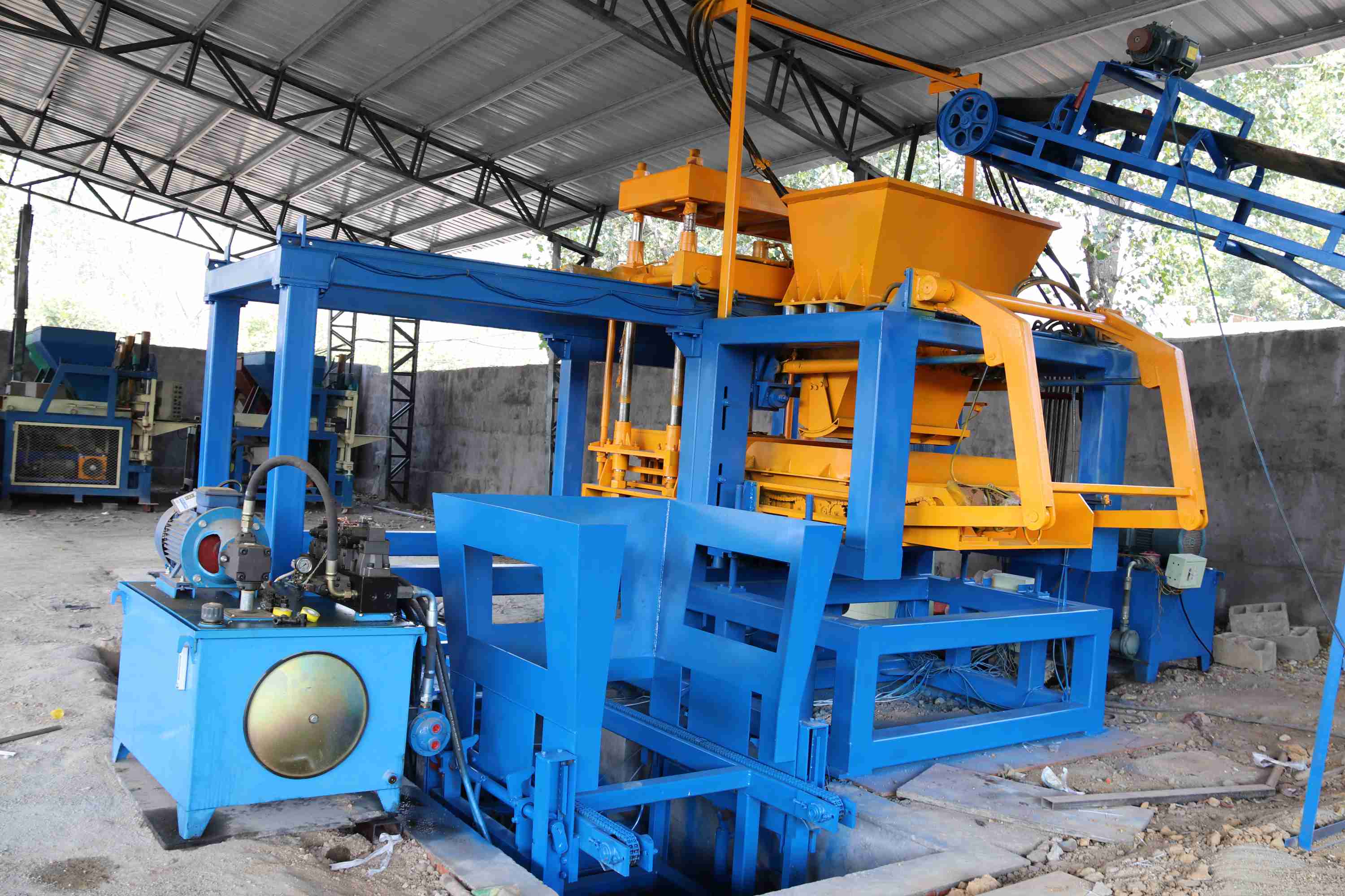 pallet free brick making machine