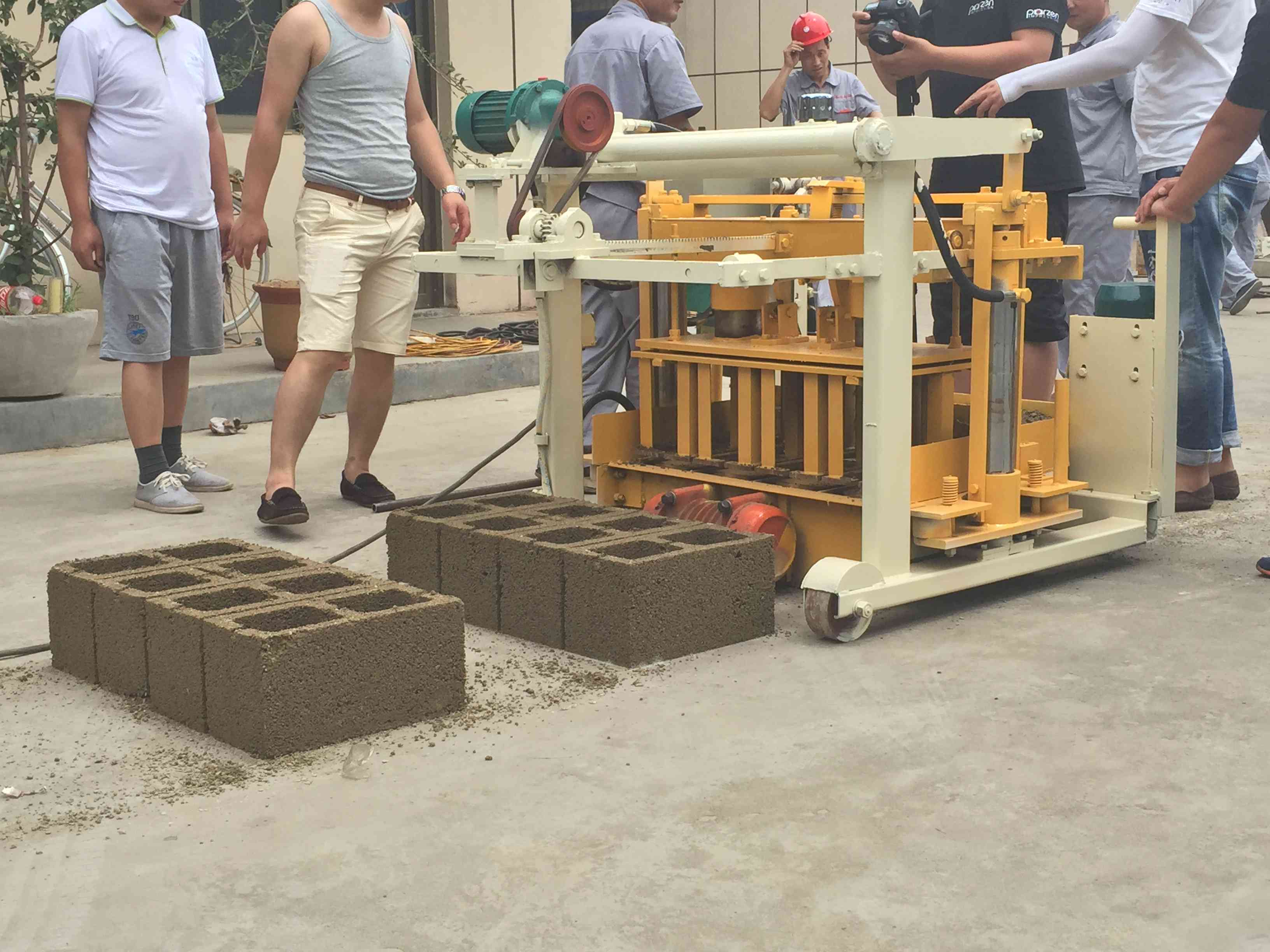 egg laying block machine