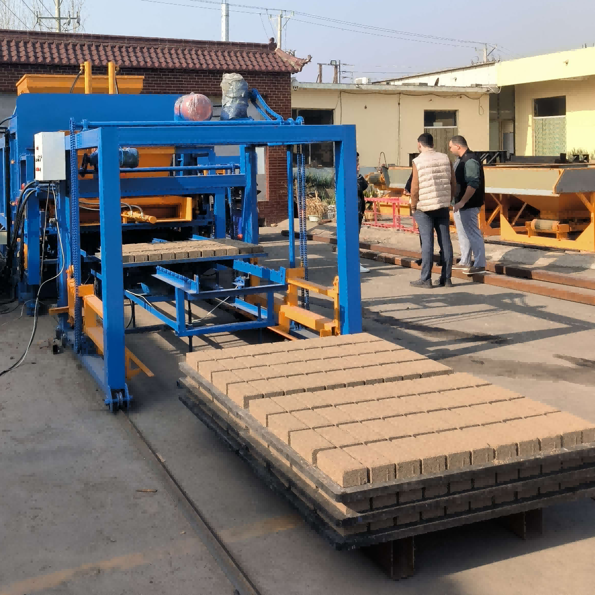 interlocking block making machine